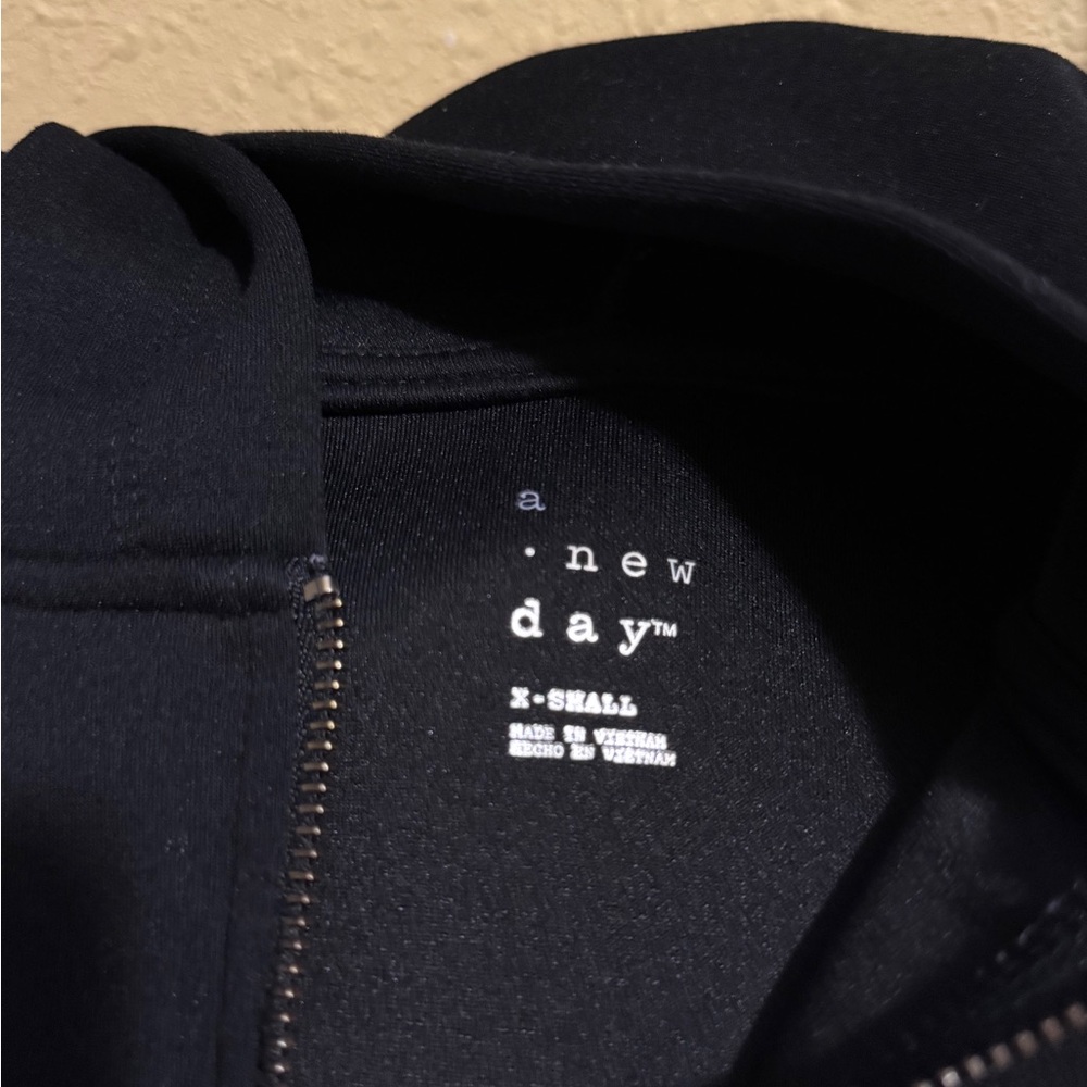 a new day Women’s Black Zip-Up Jacket - Picture 4 of 4